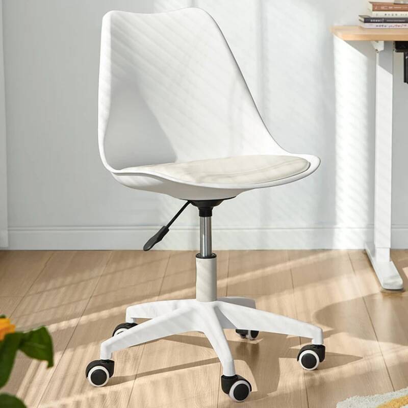 スタディフォアグラウンドメイクアップライティングオフィスチェ - Office Furniture To Go のレビューと価格